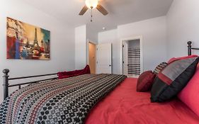 Nest - A Cheerful 4 Bedroom, 4.5 Bath New Townhome In Aggieland